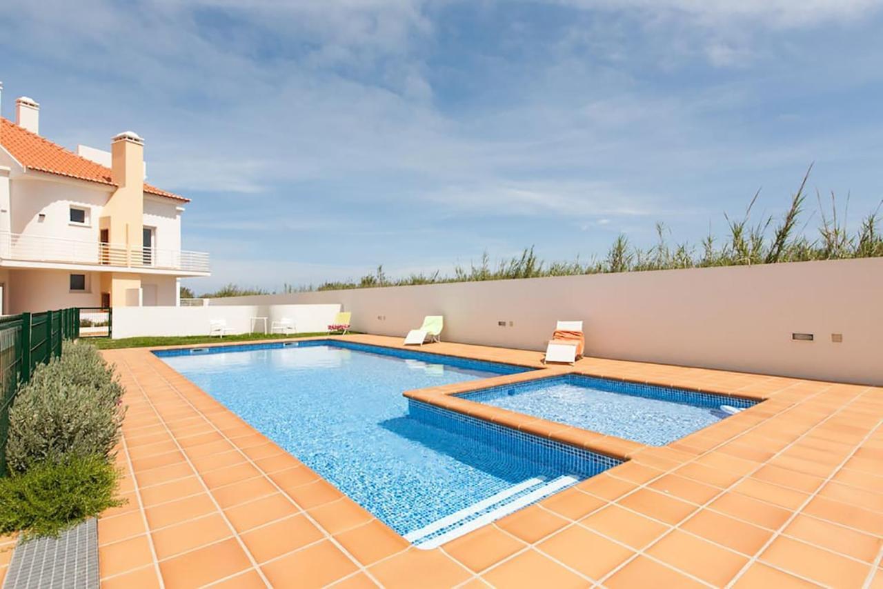 Casa Sardinha - Praia E Piscina - T2 Ferrel  Luaran gambar